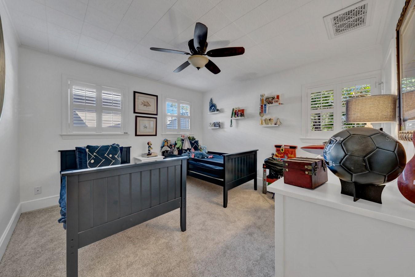 4307 W KENSINGTON AVE, TAMPA, FL, 33629