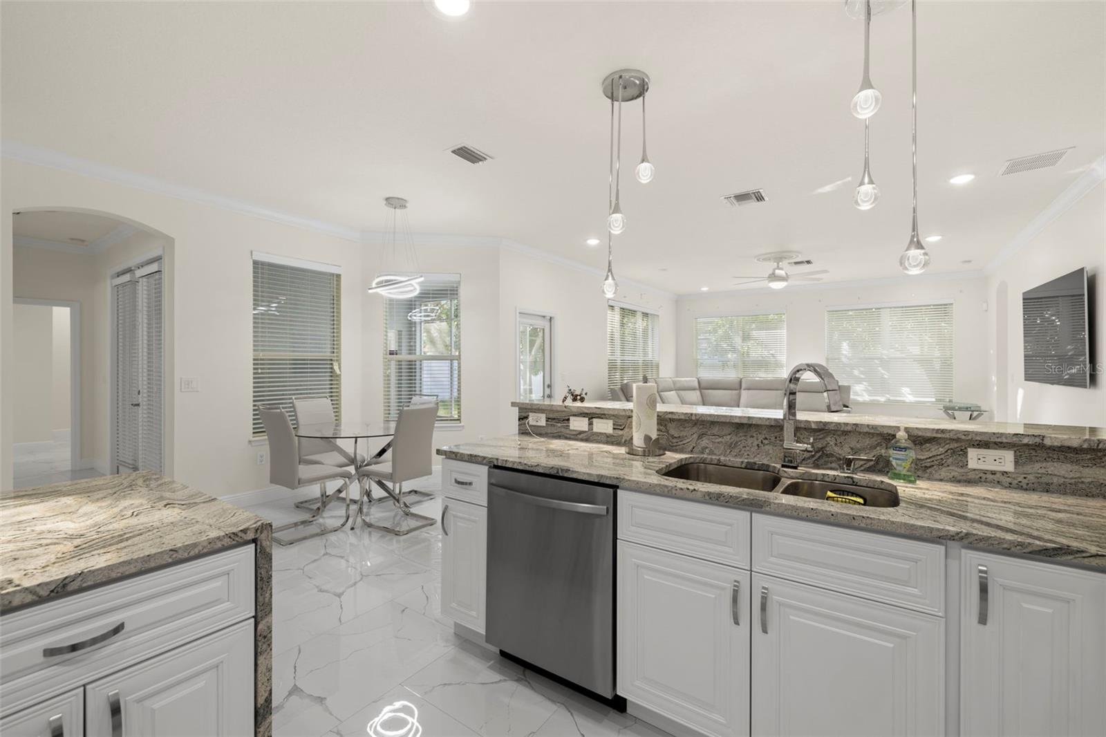 15214 OCTAVIA LN, ODESSA, FL, 33556