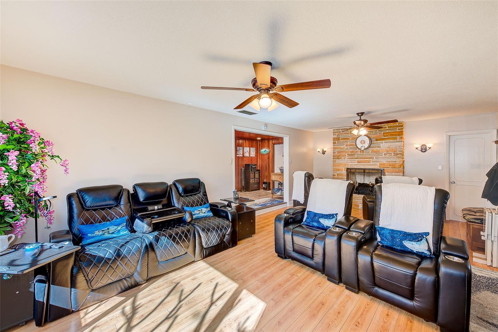 7701 57TH ST N, PINELLAS PARK, FL, 33781
