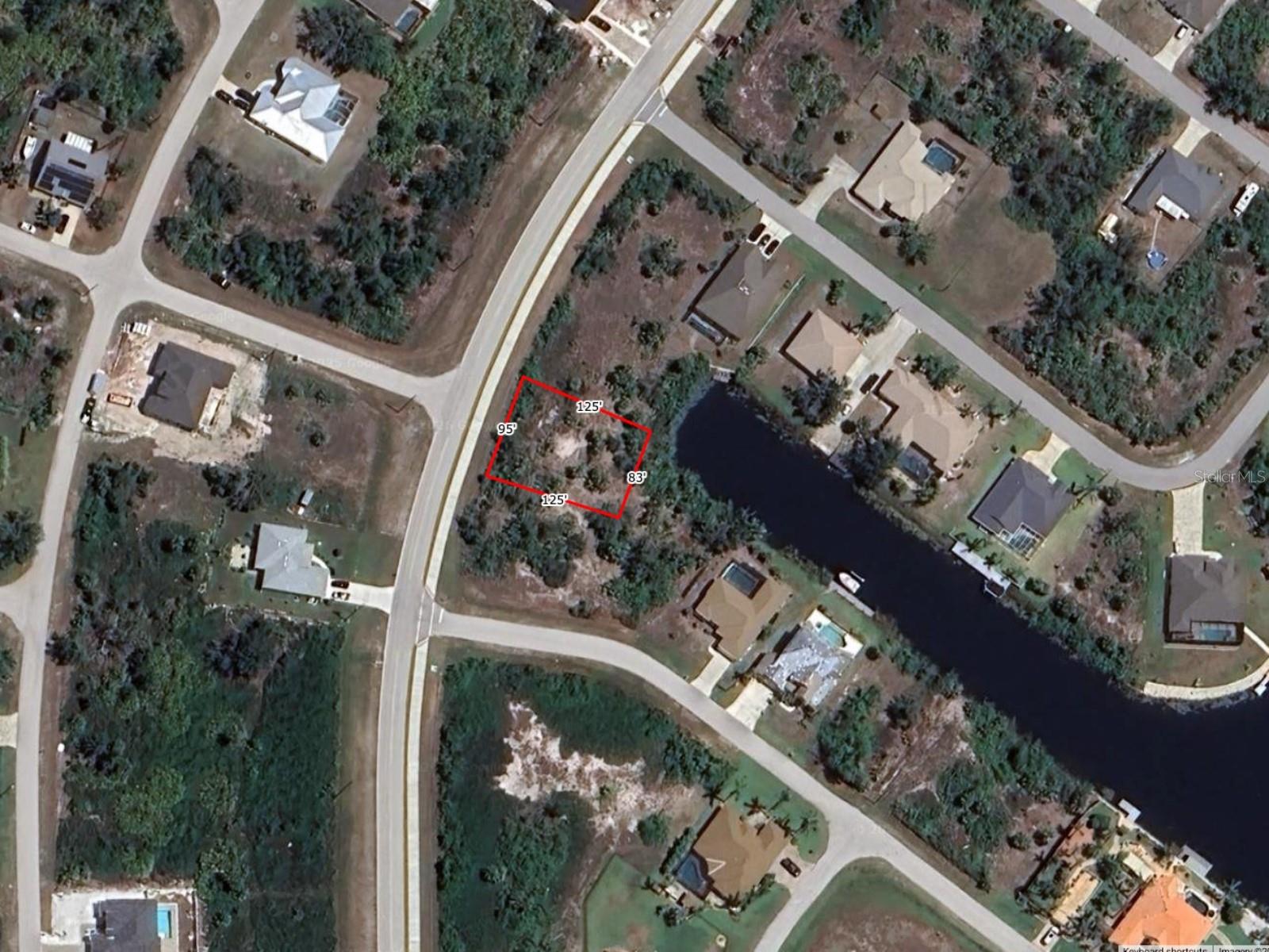 9882 CALUMET BLVD, PORT CHARLOTTE, FL, 33981