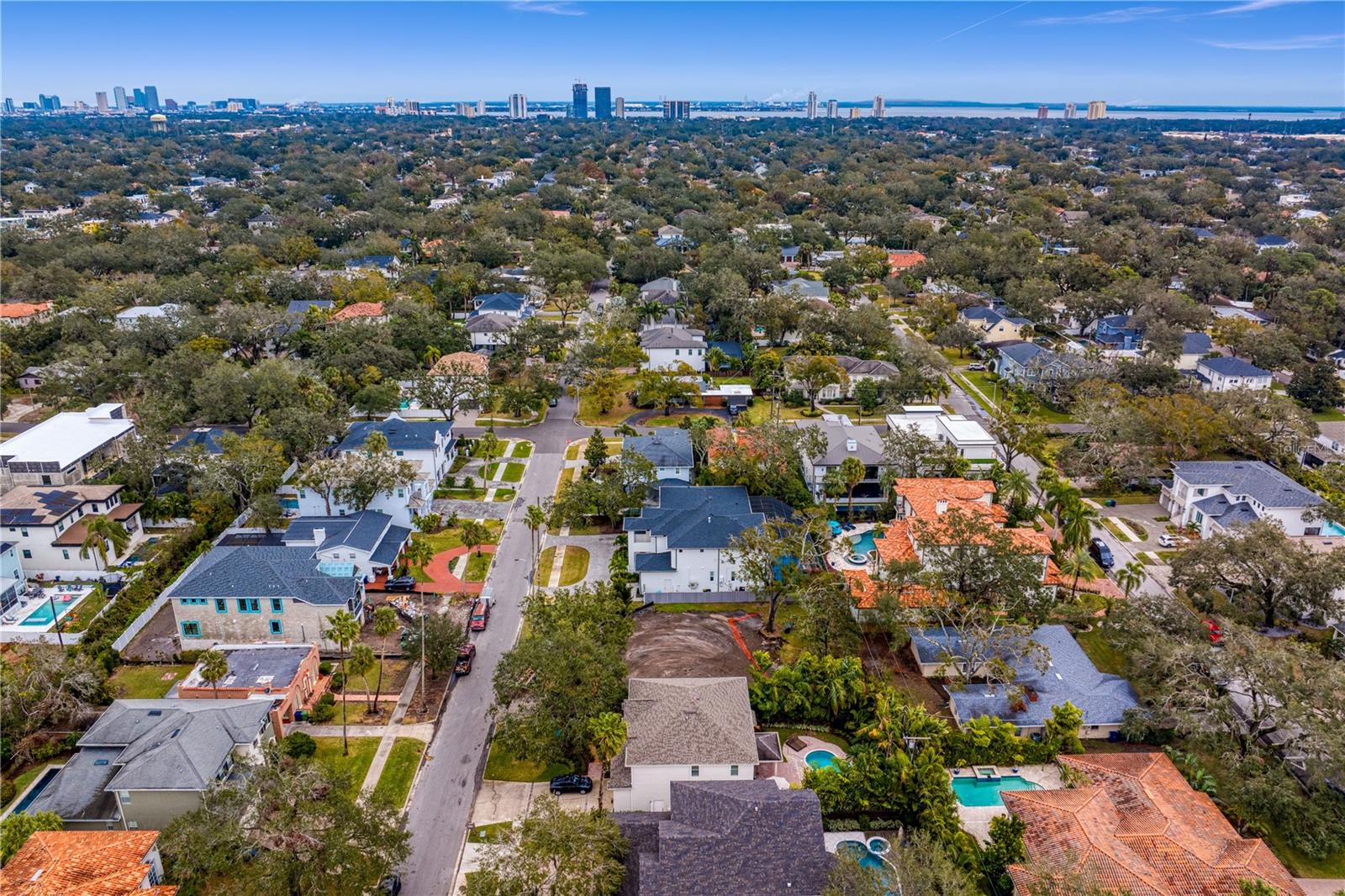 4610 W LAMB AVE, TAMPA, FL, 33629