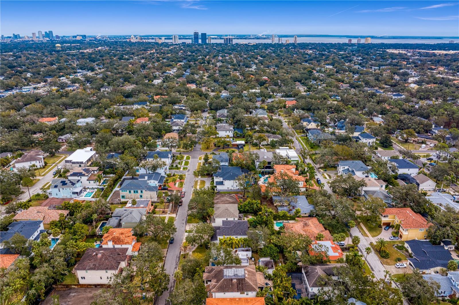 4610 W LAMB AVE, TAMPA, FL, 33629