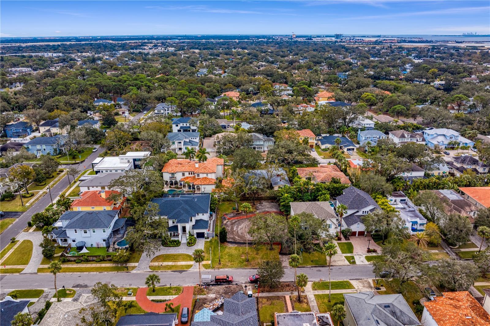 4610 W LAMB AVE, TAMPA, FL, 33629