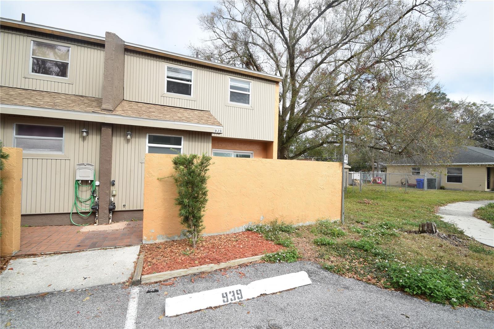 939 CASTLE WAY, LAKELAND, FL, 33803