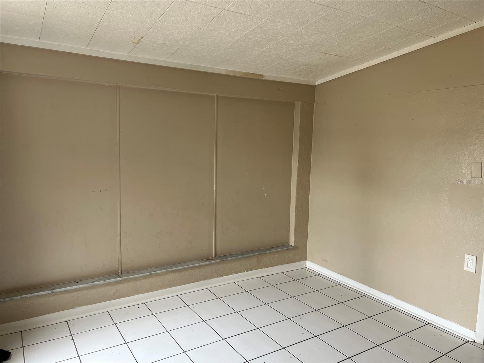 21558 GIBRALTER DR, PORT CHARLOTTE, FL, 33952