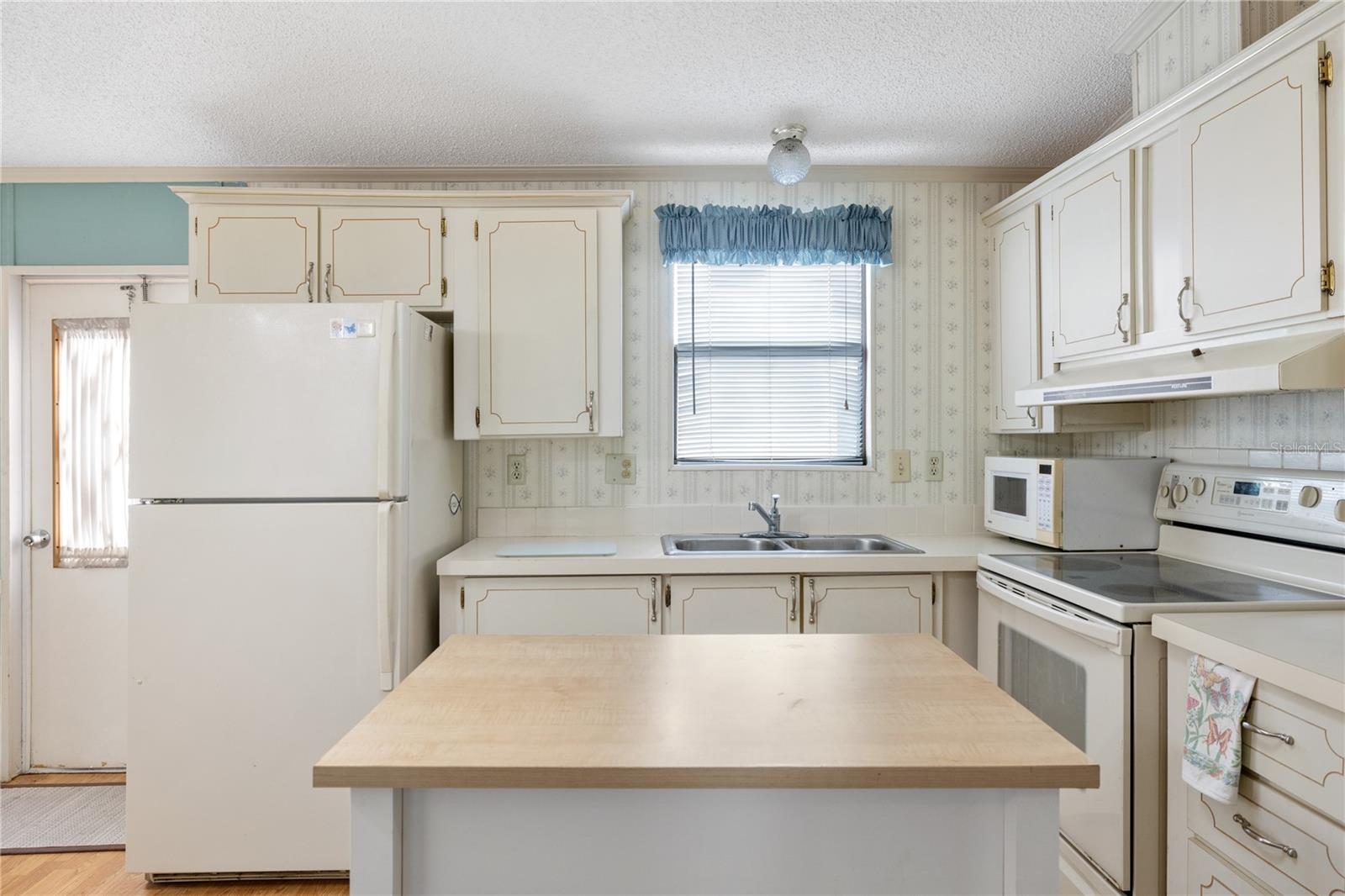 5539 HOLIDAY PARK BLVD, NORTH PORT, FL, 34287