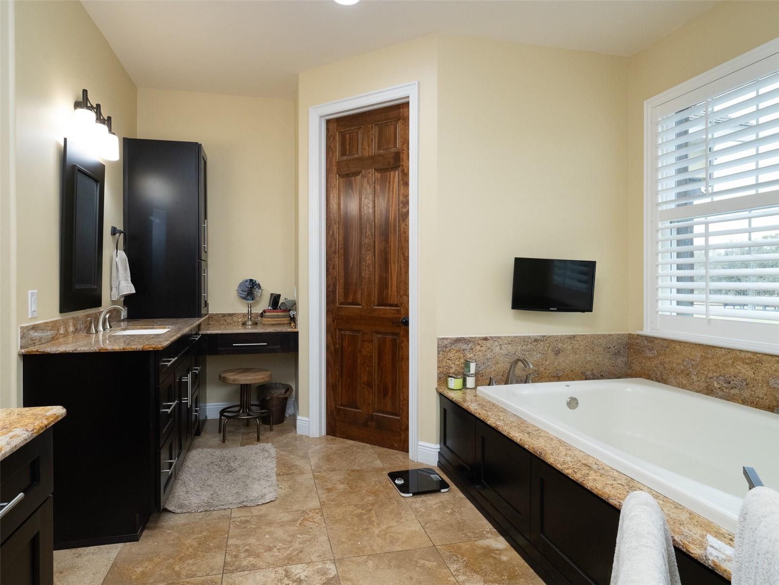 11130 W HIGHWAY 326, OCALA, FL, 34482