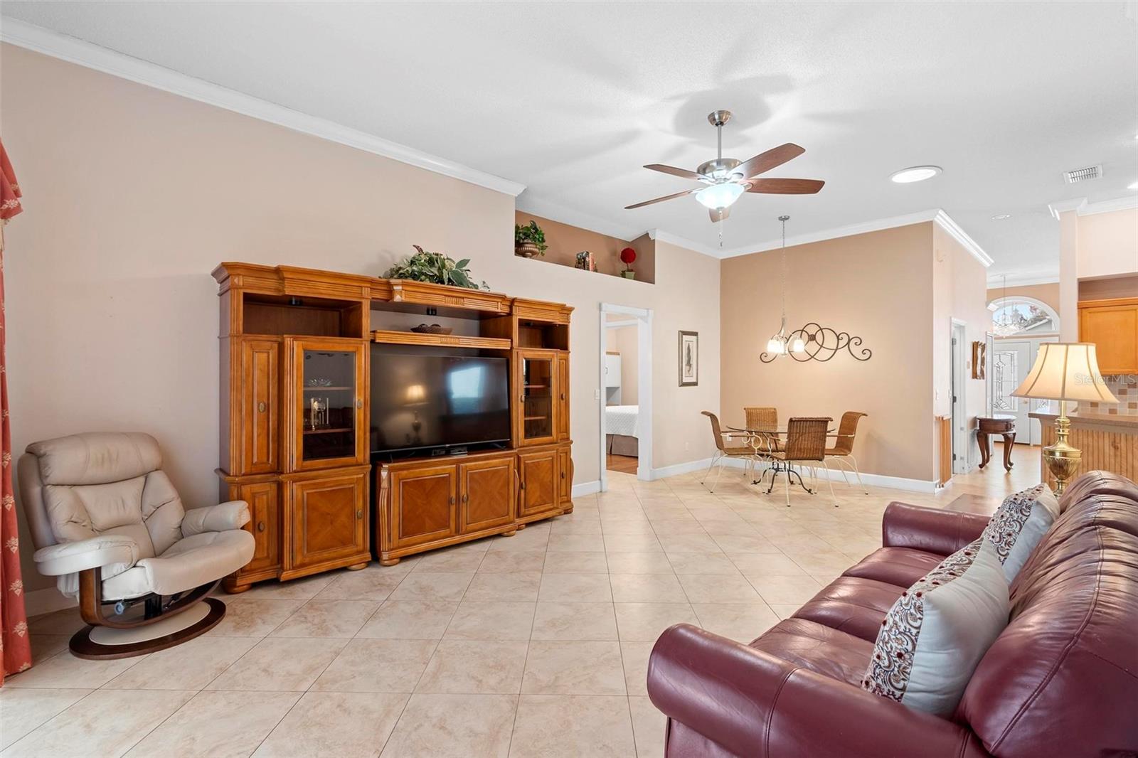 3413 FOXCROFT CIR, OVIEDO, FL, 32765
