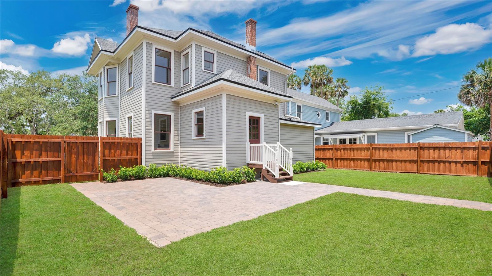 219 LAUREL AVE, SANFORD, FL, 32771