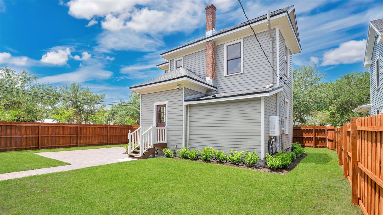 219 LAUREL AVE, SANFORD, FL, 32771