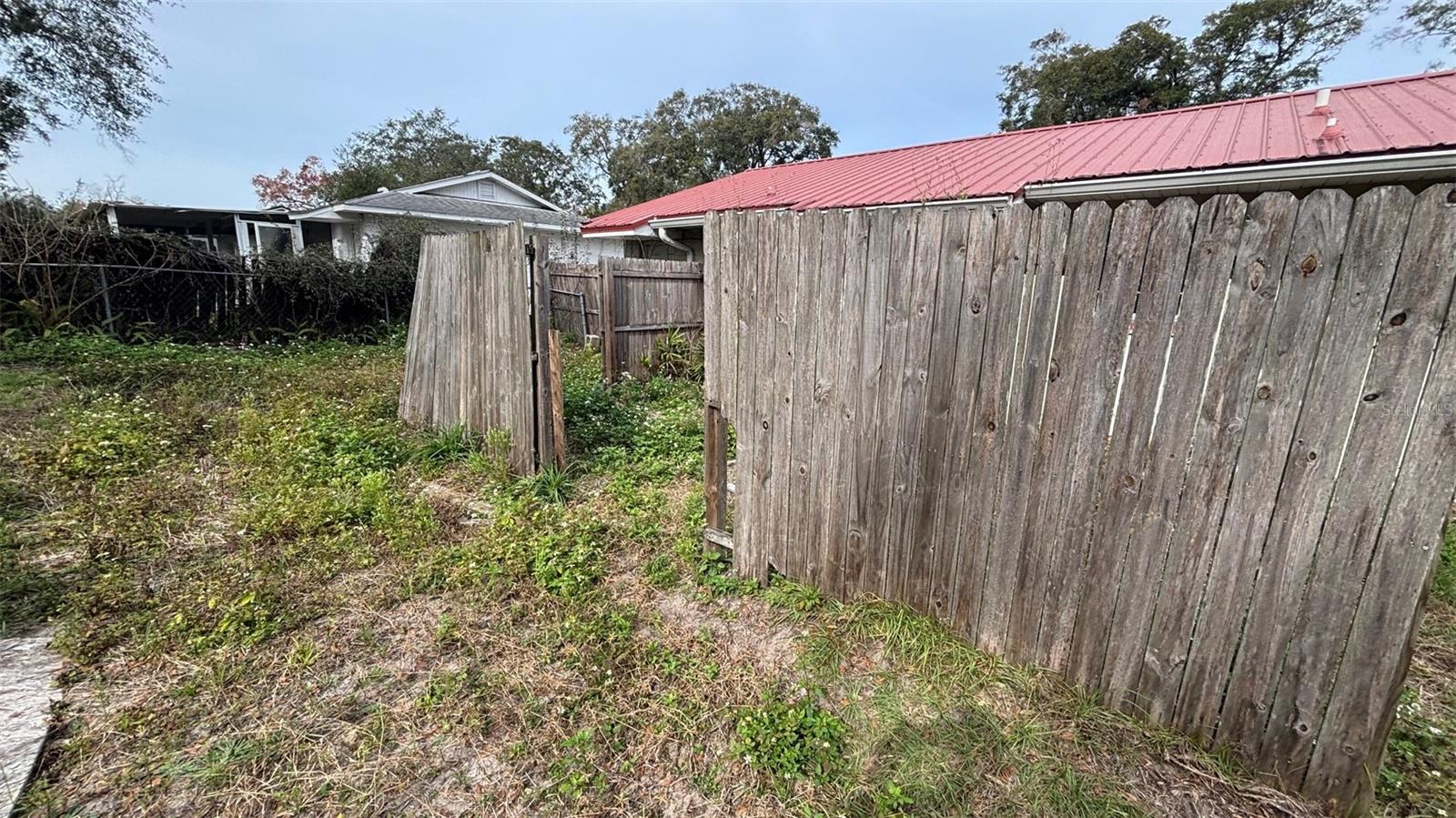 990 LISKEARD AVE, ORANGE CITY, FL, 32763