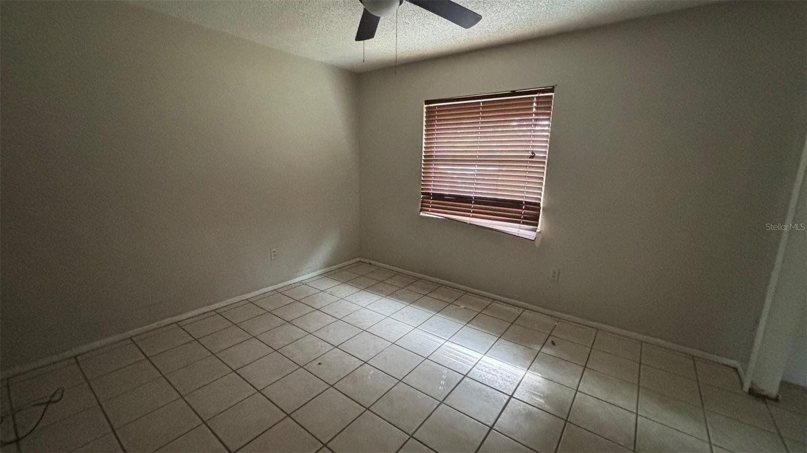 990 LISKEARD AVE, ORANGE CITY, FL, 32763