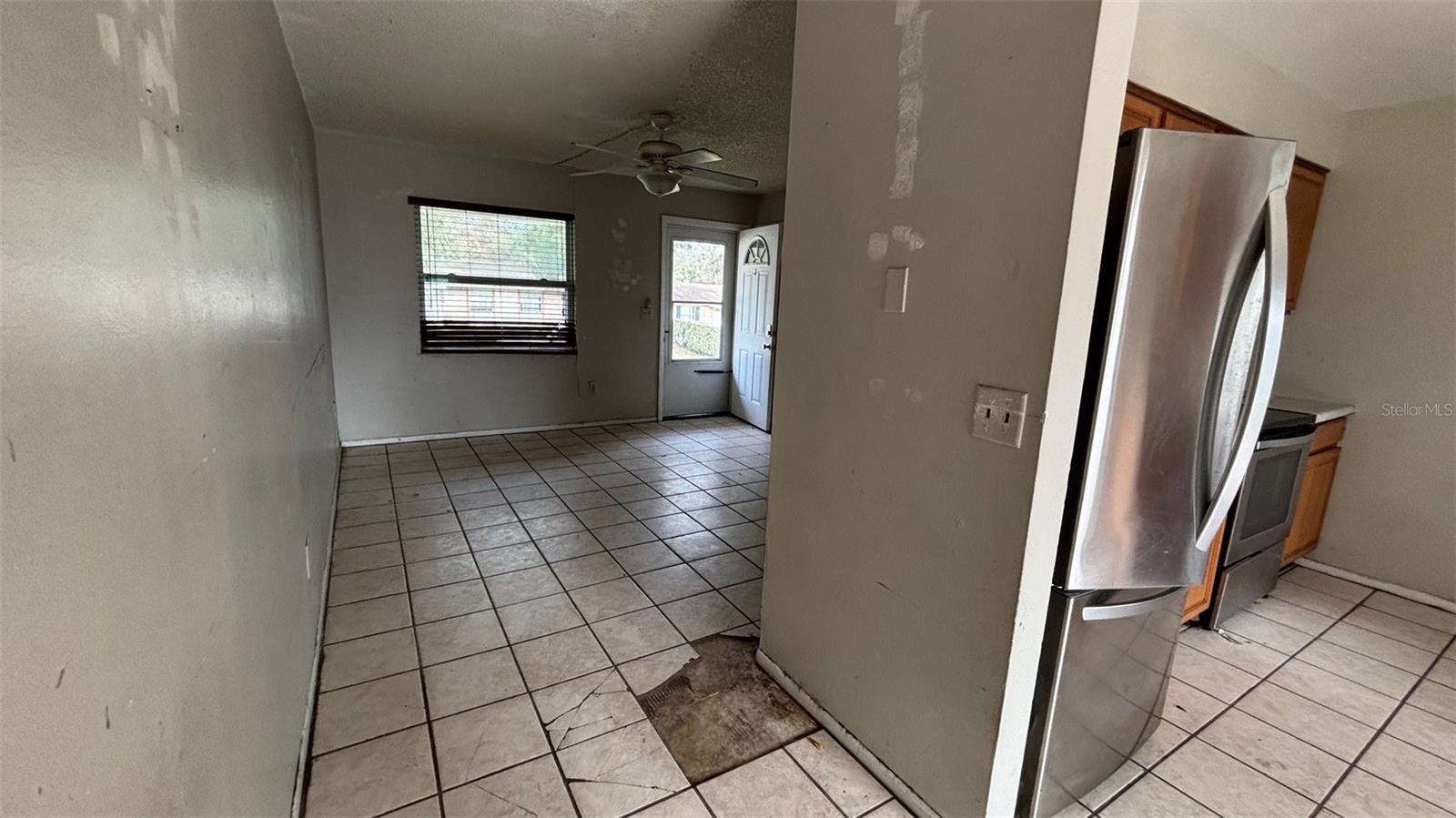 990 LISKEARD AVE, ORANGE CITY, FL, 32763