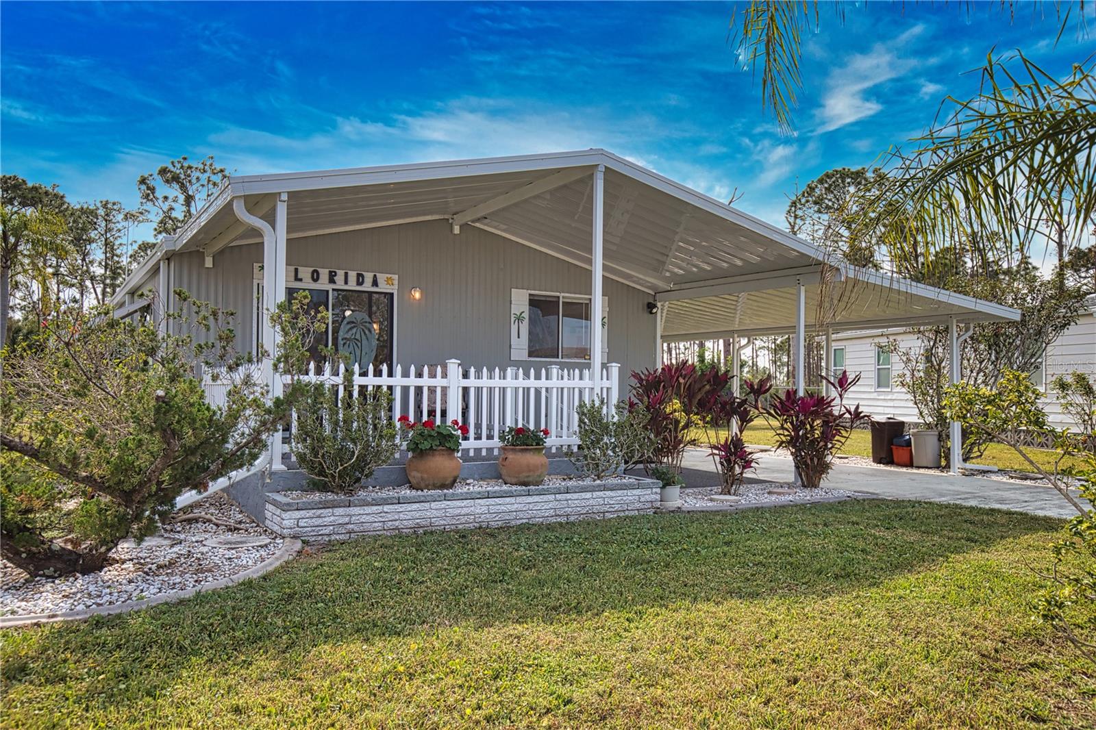 925 IGLESIA DR, NORTH PORT, FL, 34287