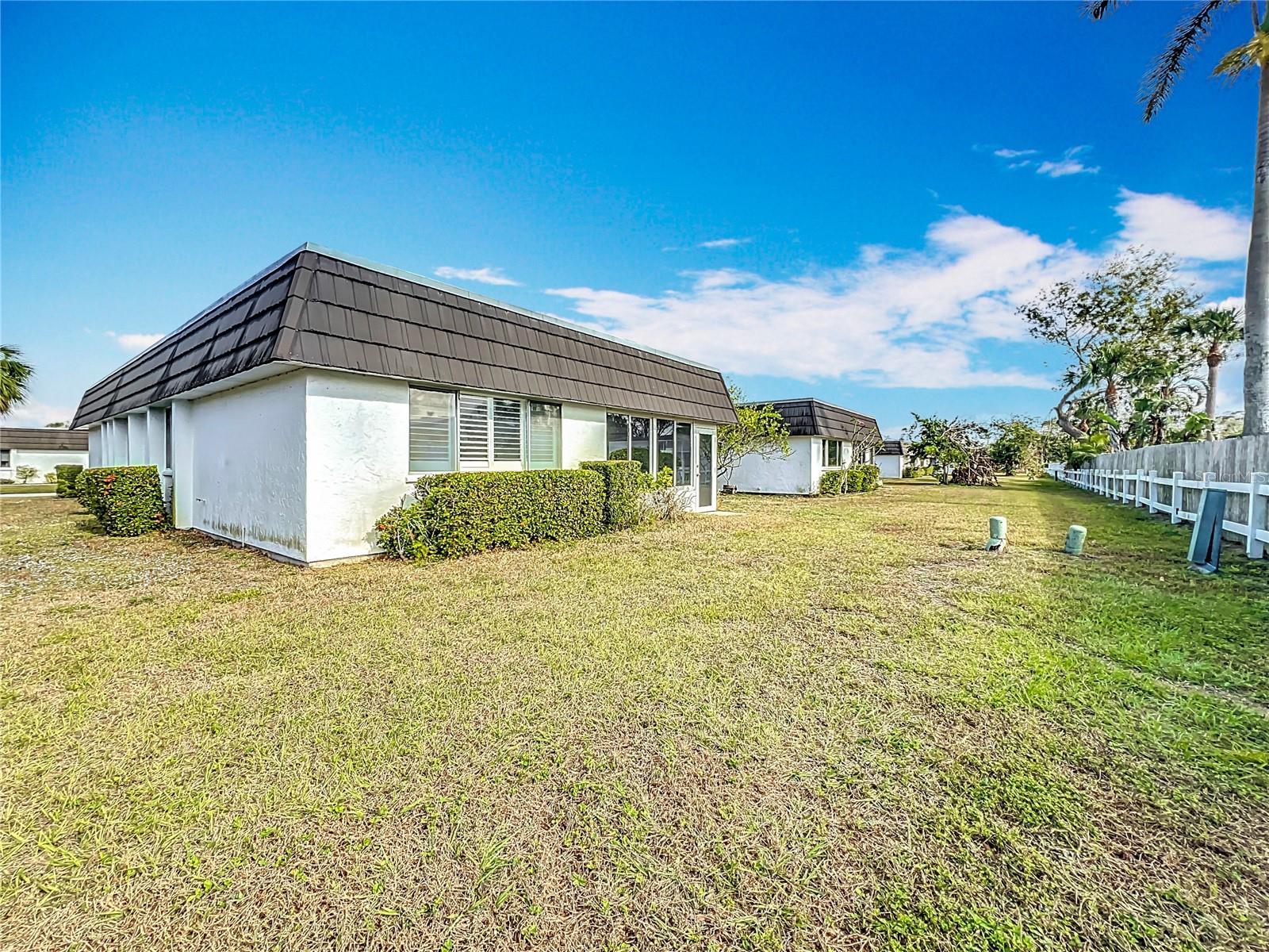 3932 ASHWOOD LN #42, SARASOTA, FL, 34232
