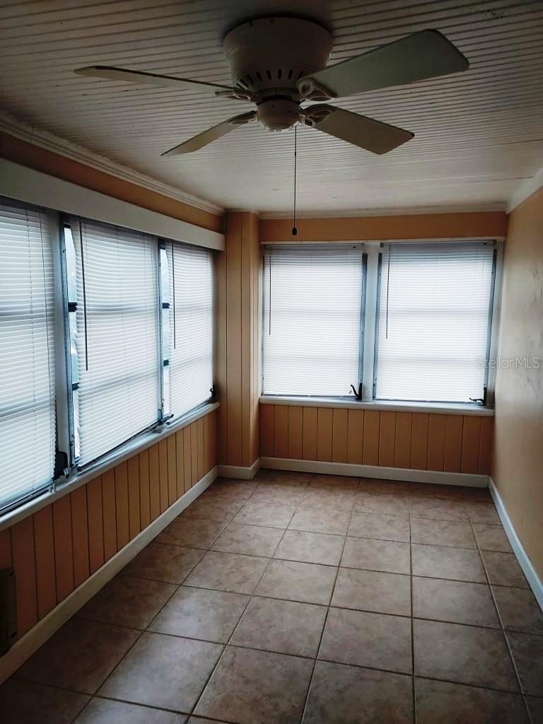 320 24TH ST N, ST PETERSBURG, FL, 33713