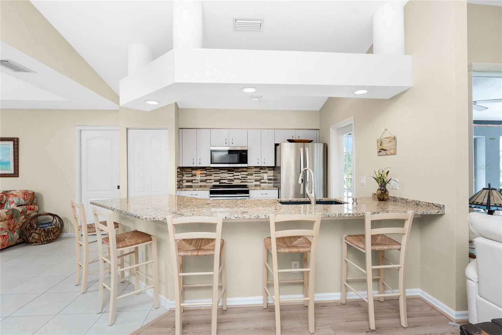 60 WHITE MARSH LN, ROTONDA WEST, FL, 33947