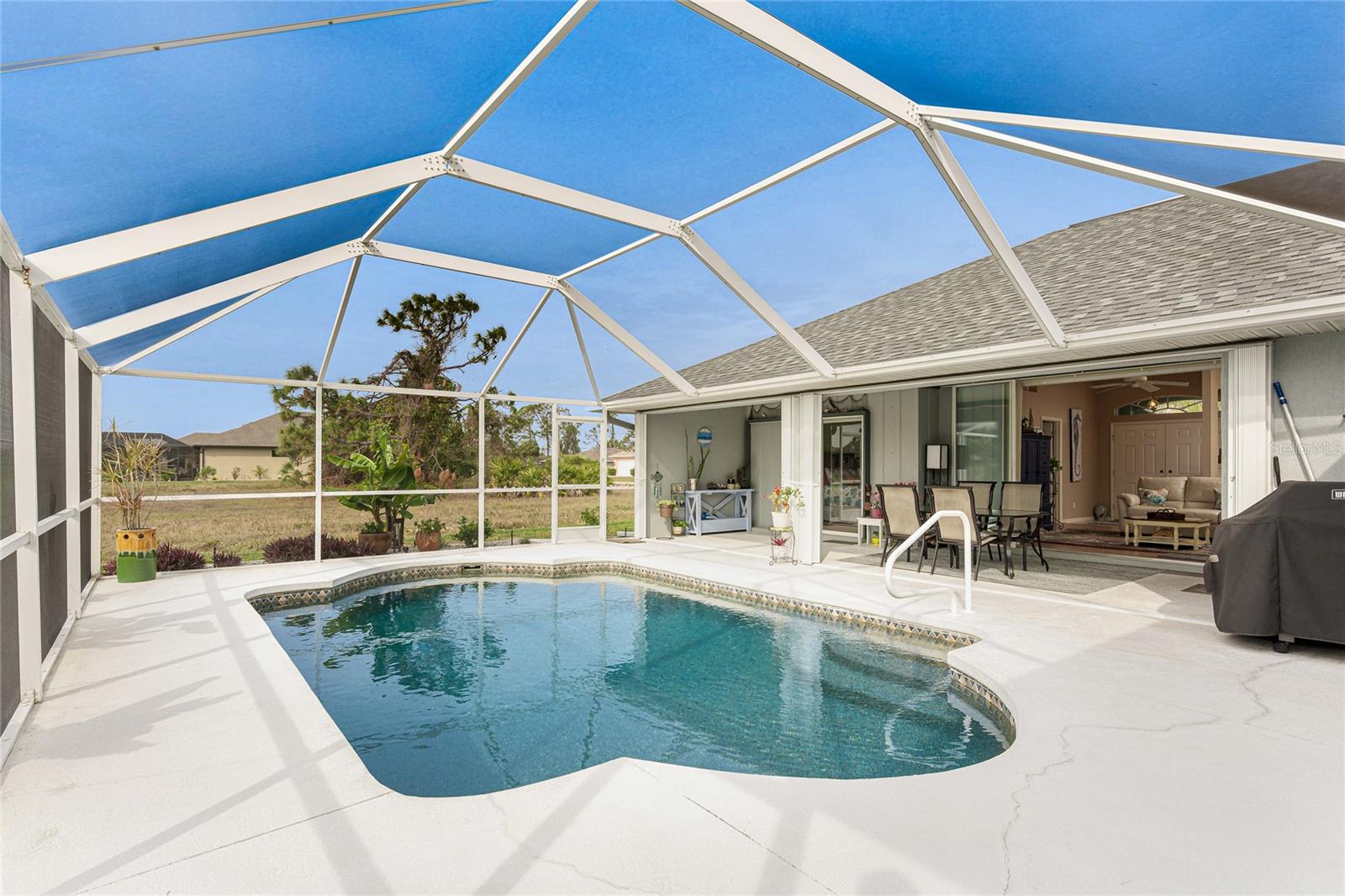 60 WHITE MARSH LN, ROTONDA WEST, FL, 33947