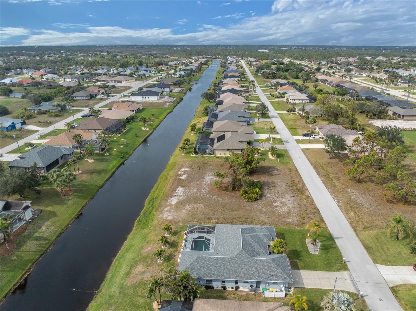 60 WHITE MARSH LN, ROTONDA WEST, FL, 33947