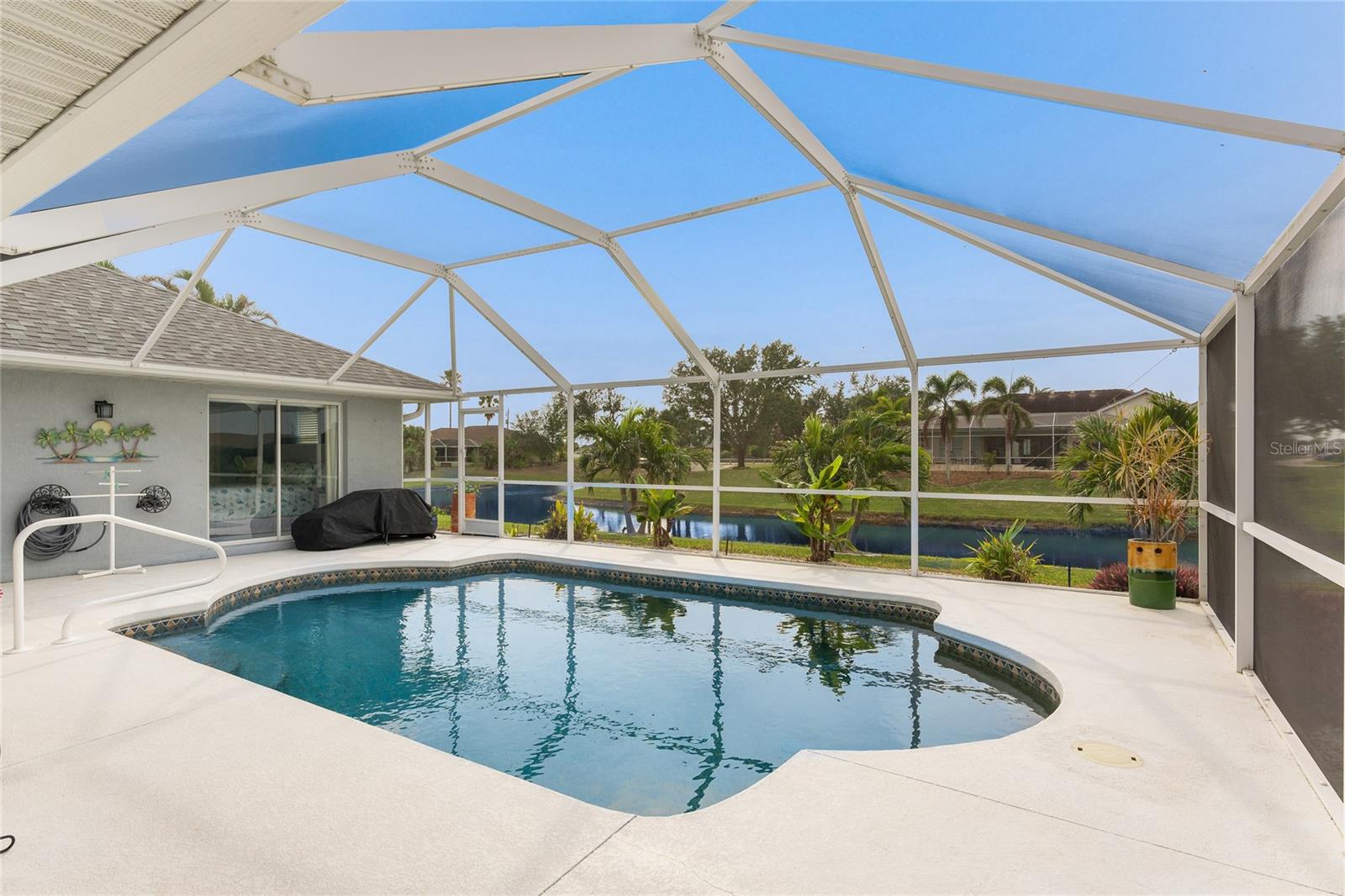 60 WHITE MARSH LN, ROTONDA WEST, FL, 33947