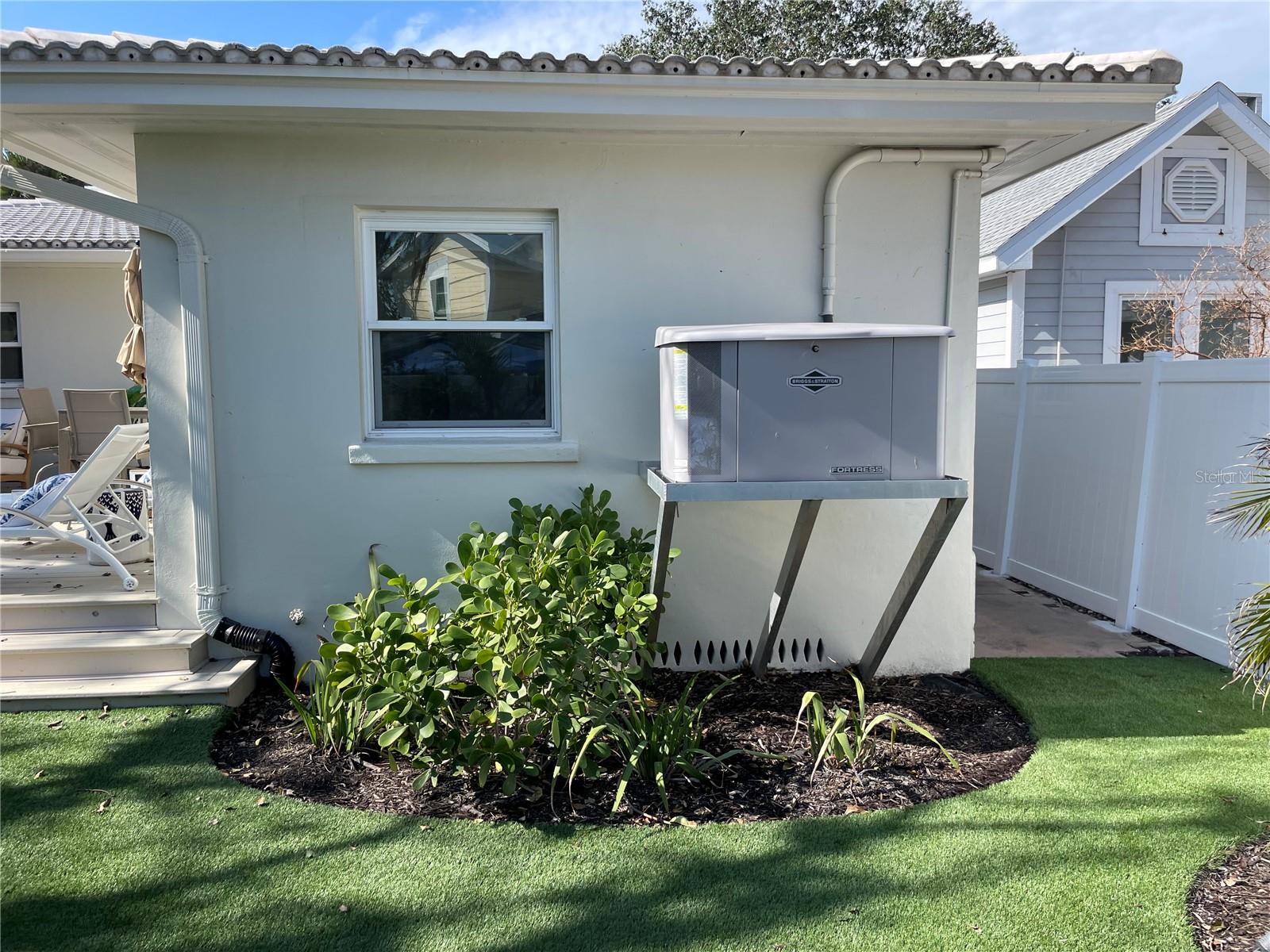 1041 ELDORADO AVE, CLEARWATER BEACH, FL, 33767