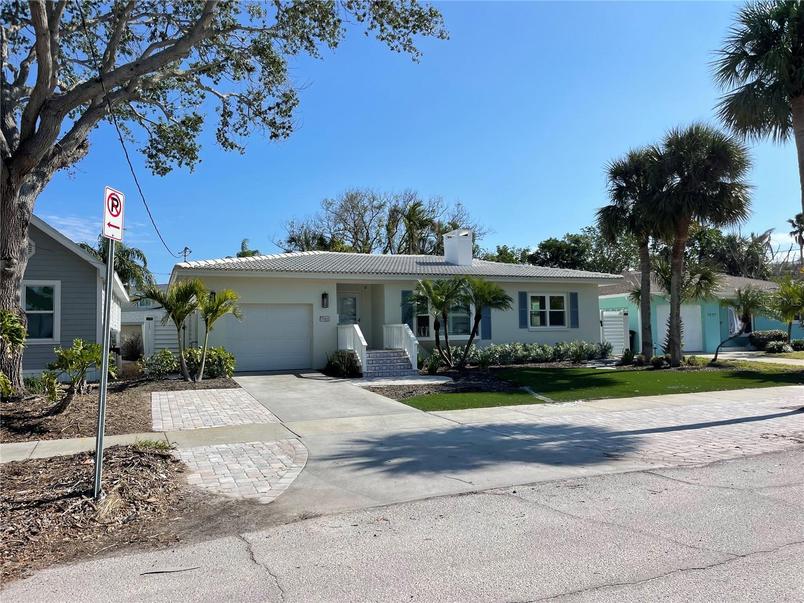 1041 ELDORADO AVE, CLEARWATER BEACH, FL, 33767
