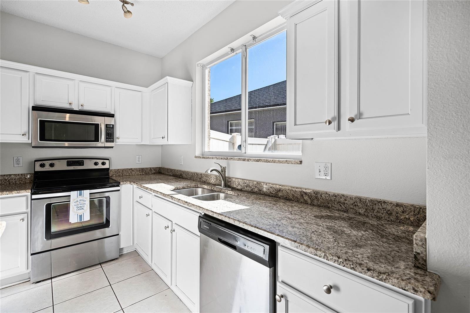 1652 OPEN FIELD LOOP, BRANDON, FL, 33510