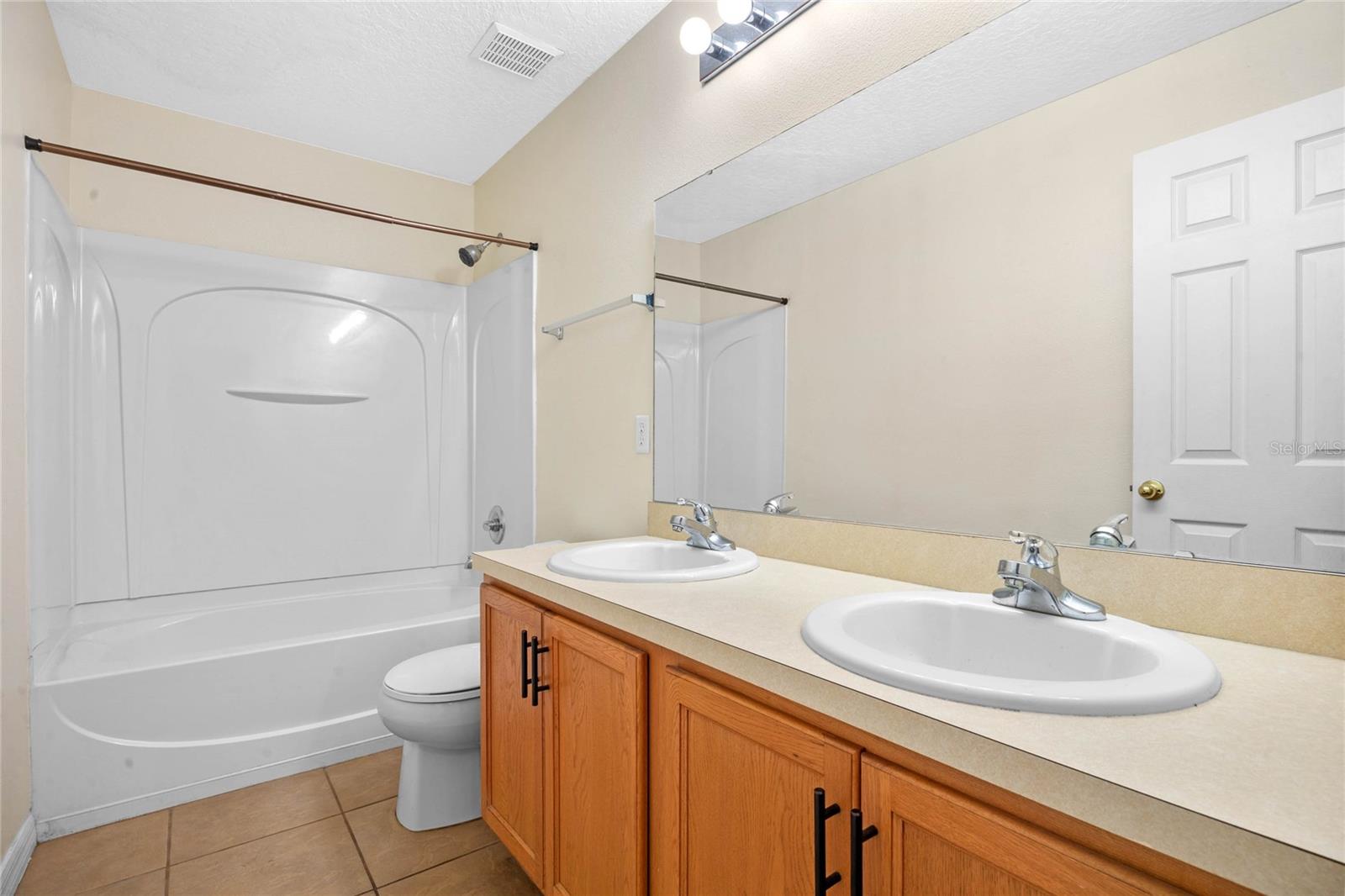 2439 BREEZY MEADOW RD, APOPKA, FL, 32712