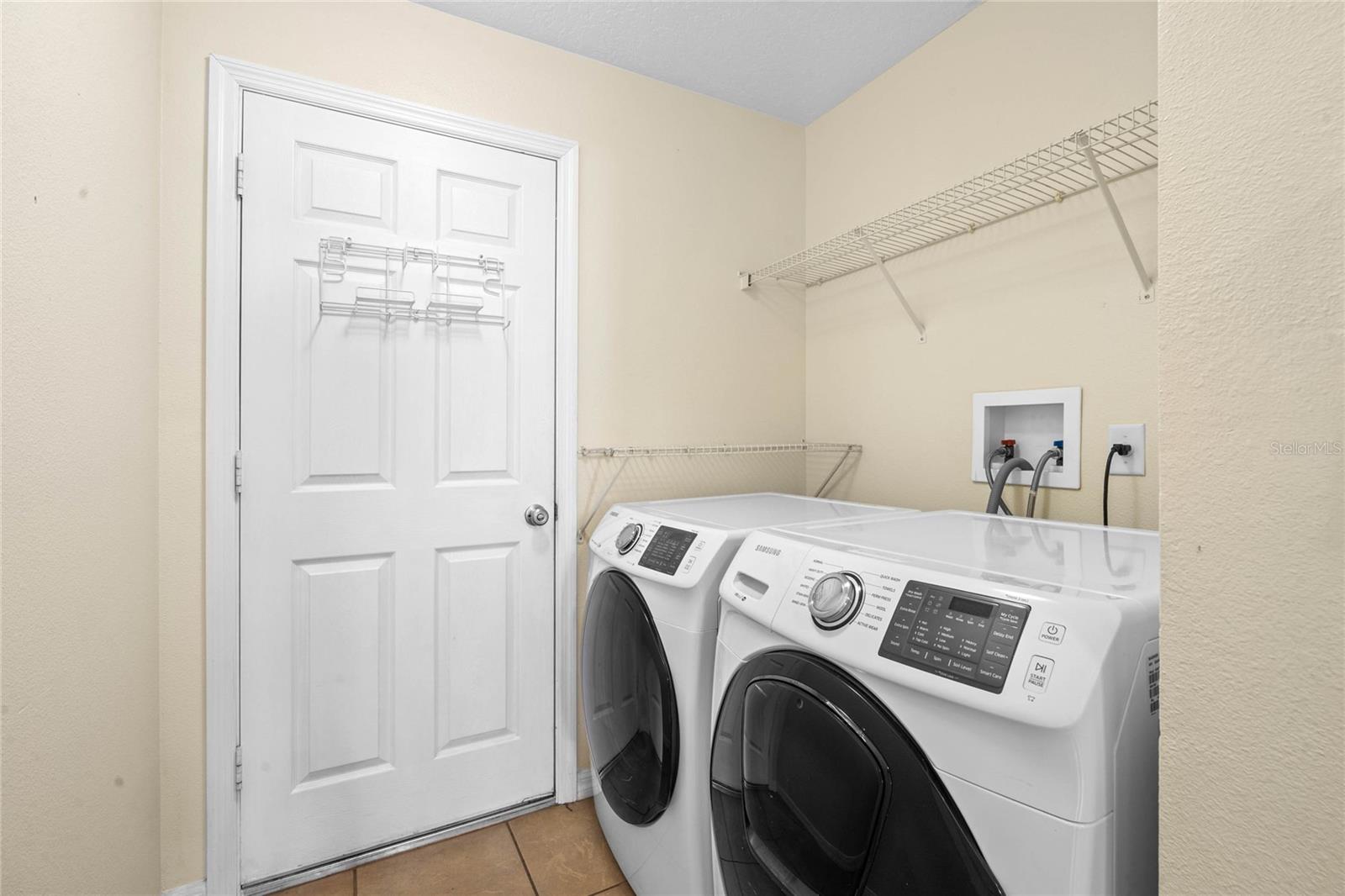 2439 BREEZY MEADOW RD, APOPKA, FL, 32712
