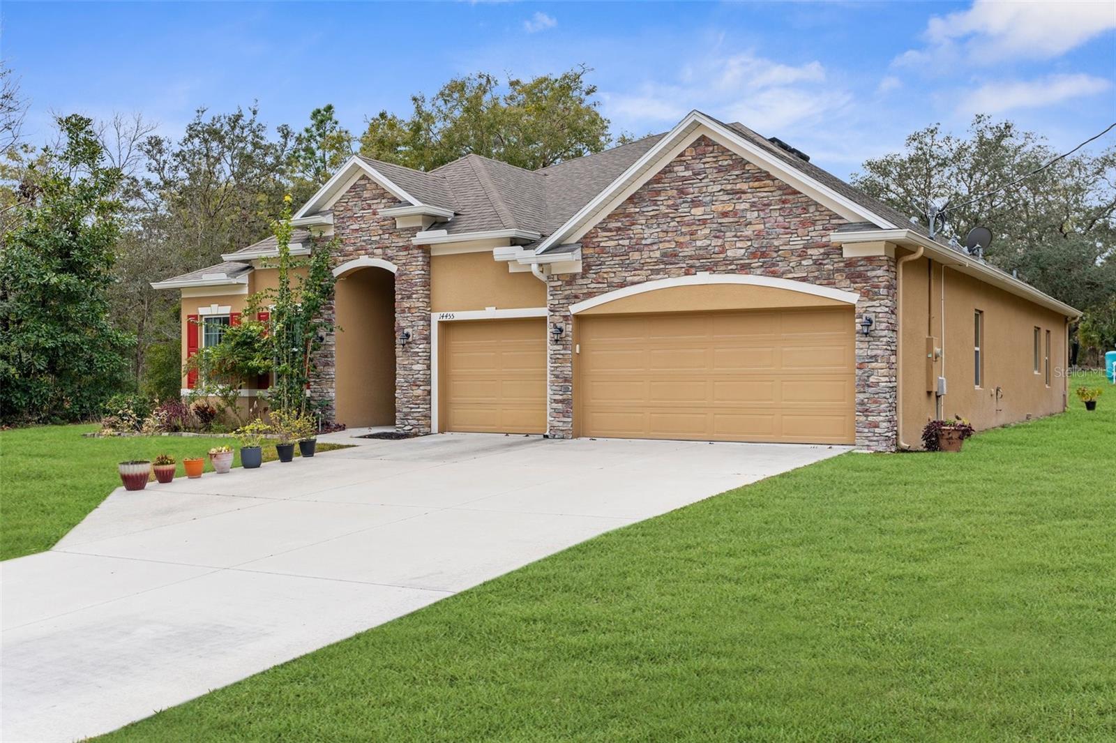 14455 CHIMNEY SWIFT RD, WEEKI WACHEE, FL, 34614