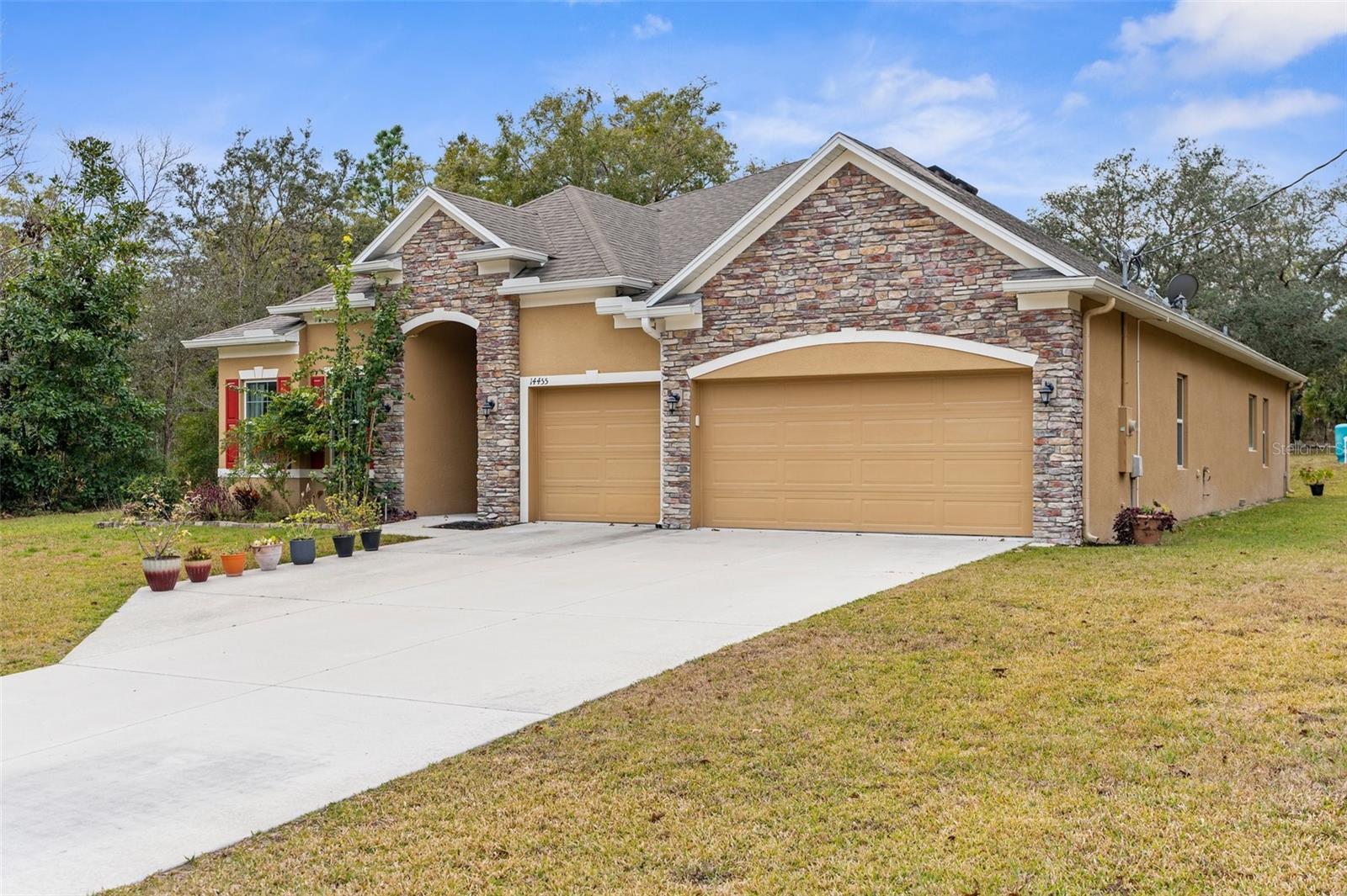 14455 CHIMNEY SWIFT RD, WEEKI WACHEE, FL, 34614