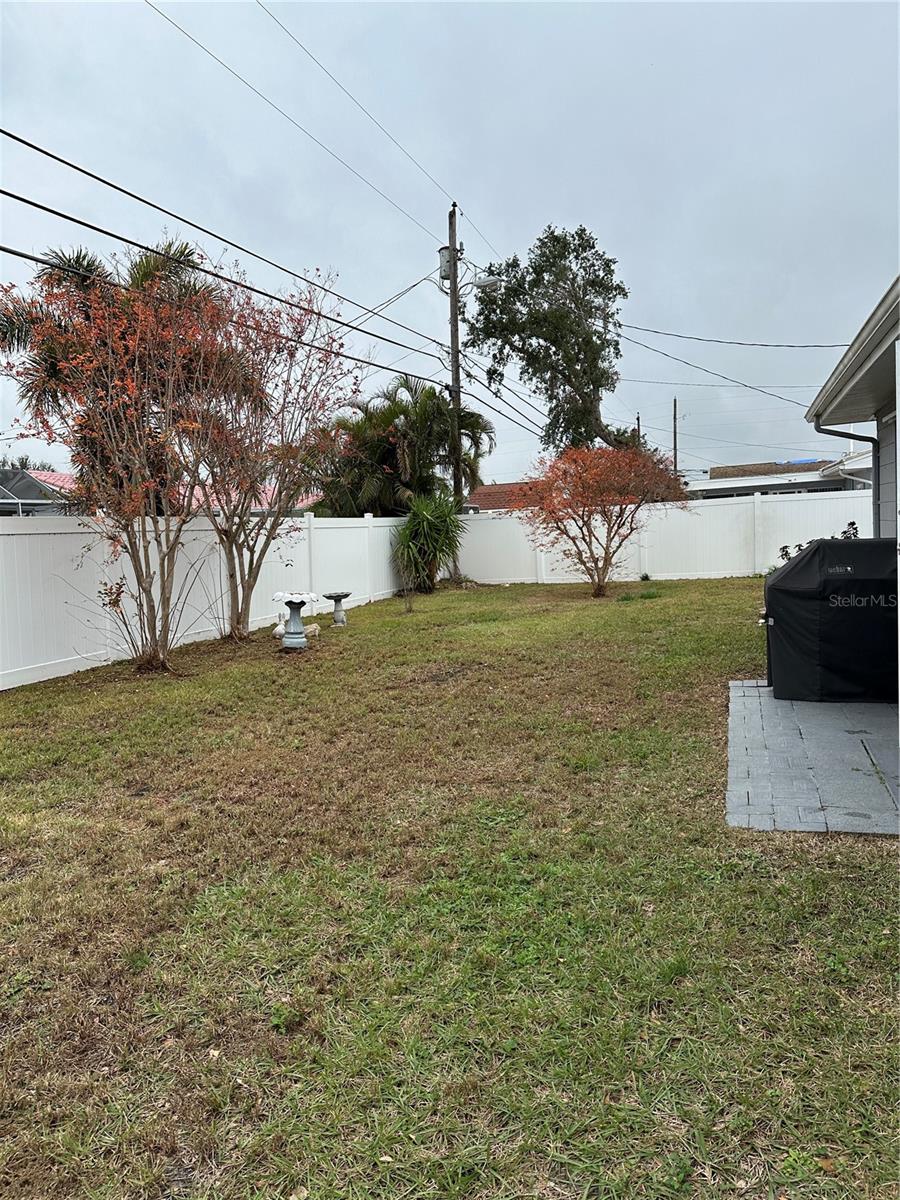 10879 91ST AVE, SEMINOLE, FL, 33772