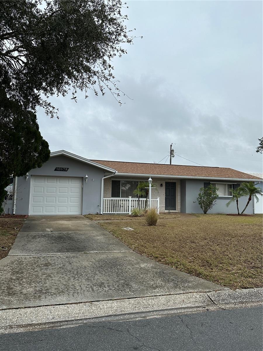 10879 91ST AVE, SEMINOLE, FL, 33772