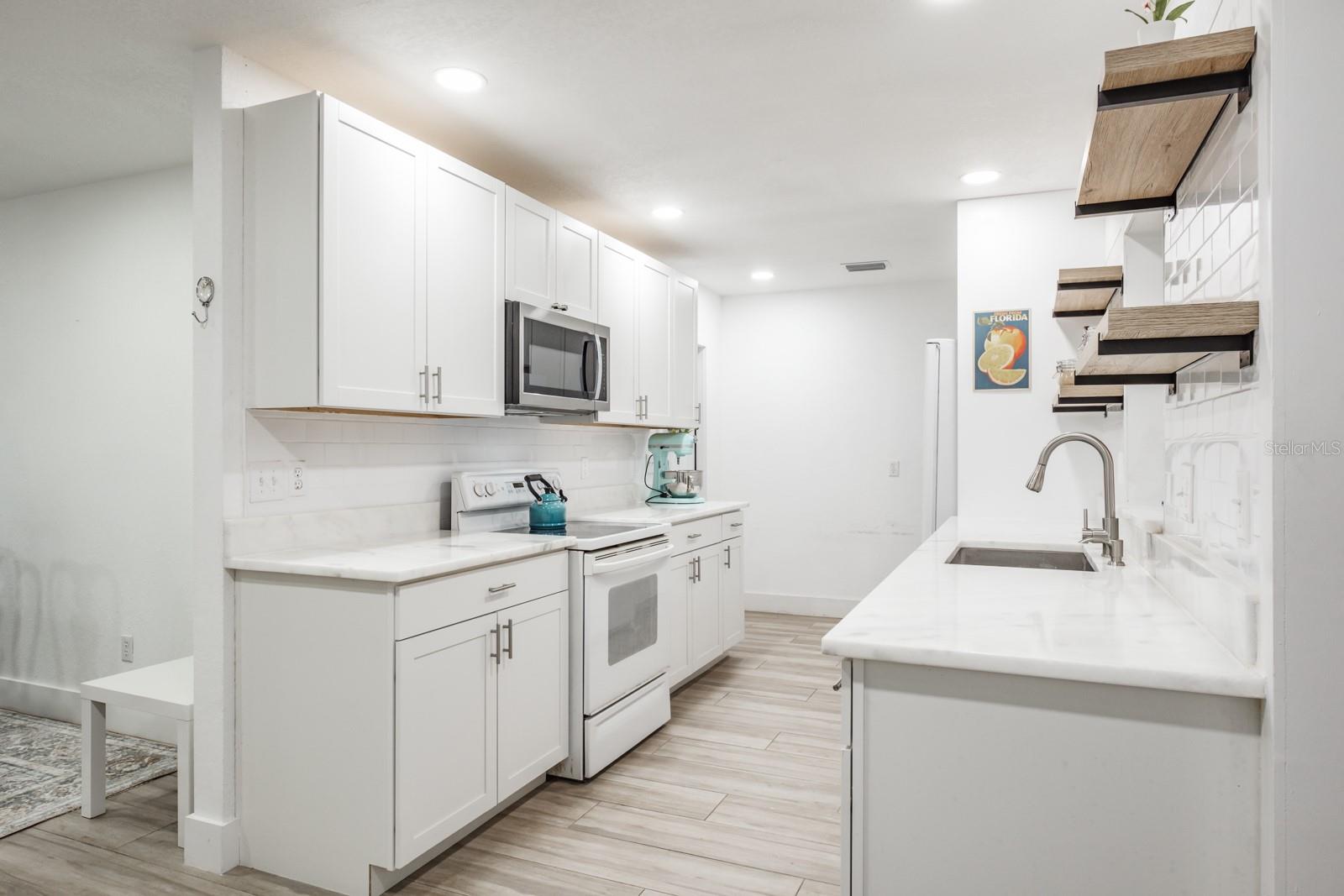 5127 CHATSWORTH AVE, TAMPA, FL, 33625