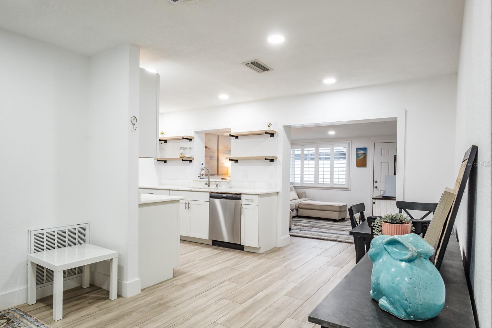 5127 CHATSWORTH AVE, TAMPA, FL, 33625
