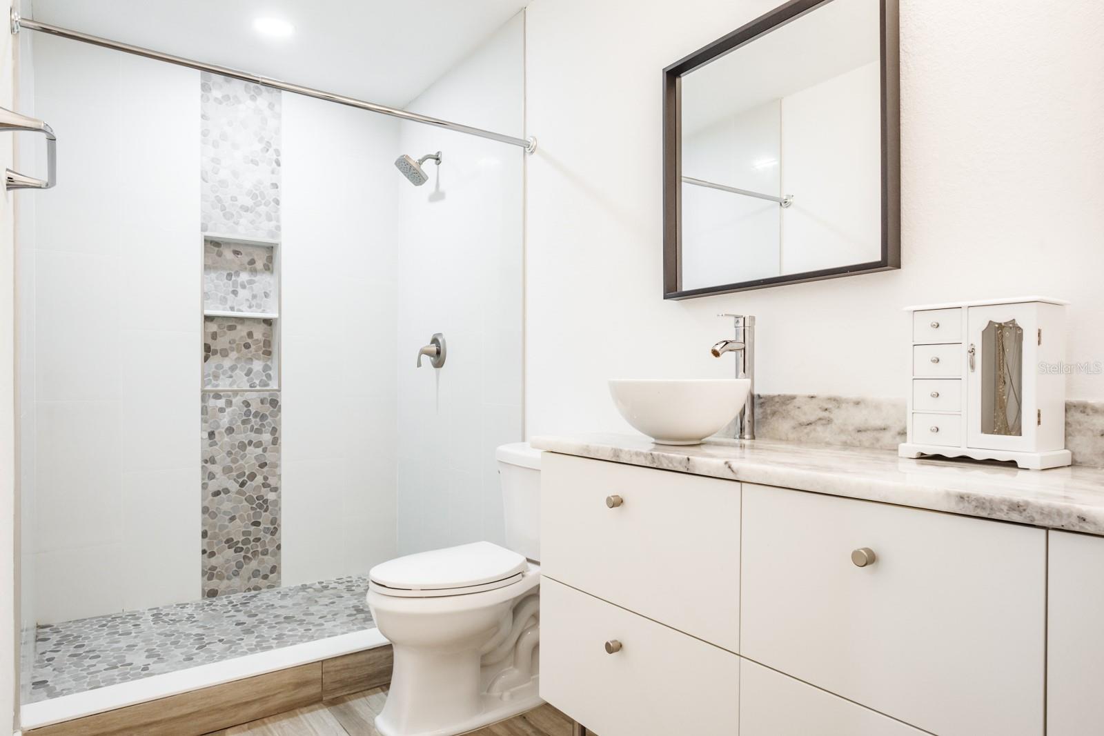 5127 CHATSWORTH AVE, TAMPA, FL, 33625
