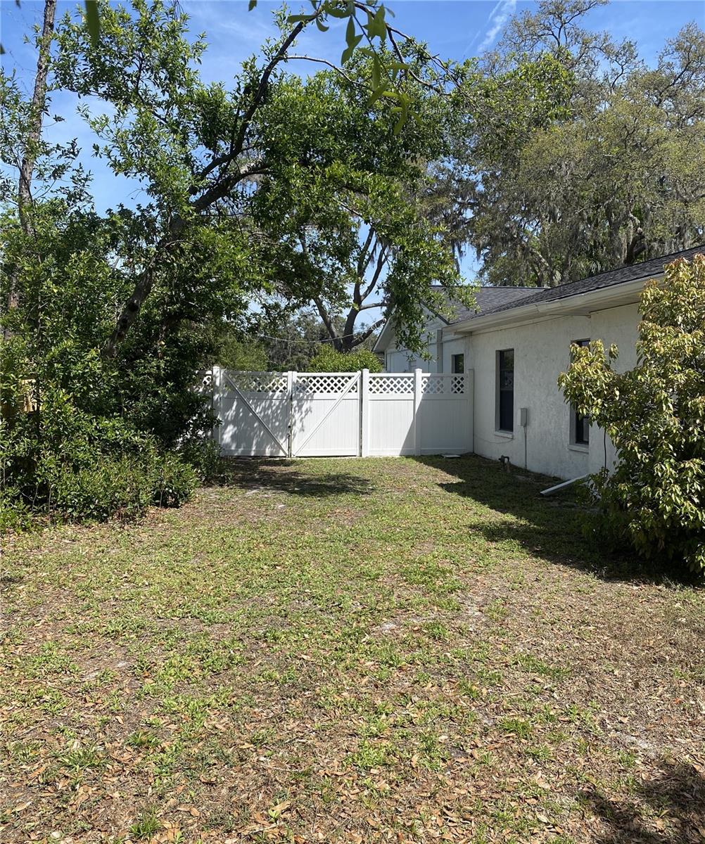 6919 GREENHILL PL, TAMPA, FL, 33617