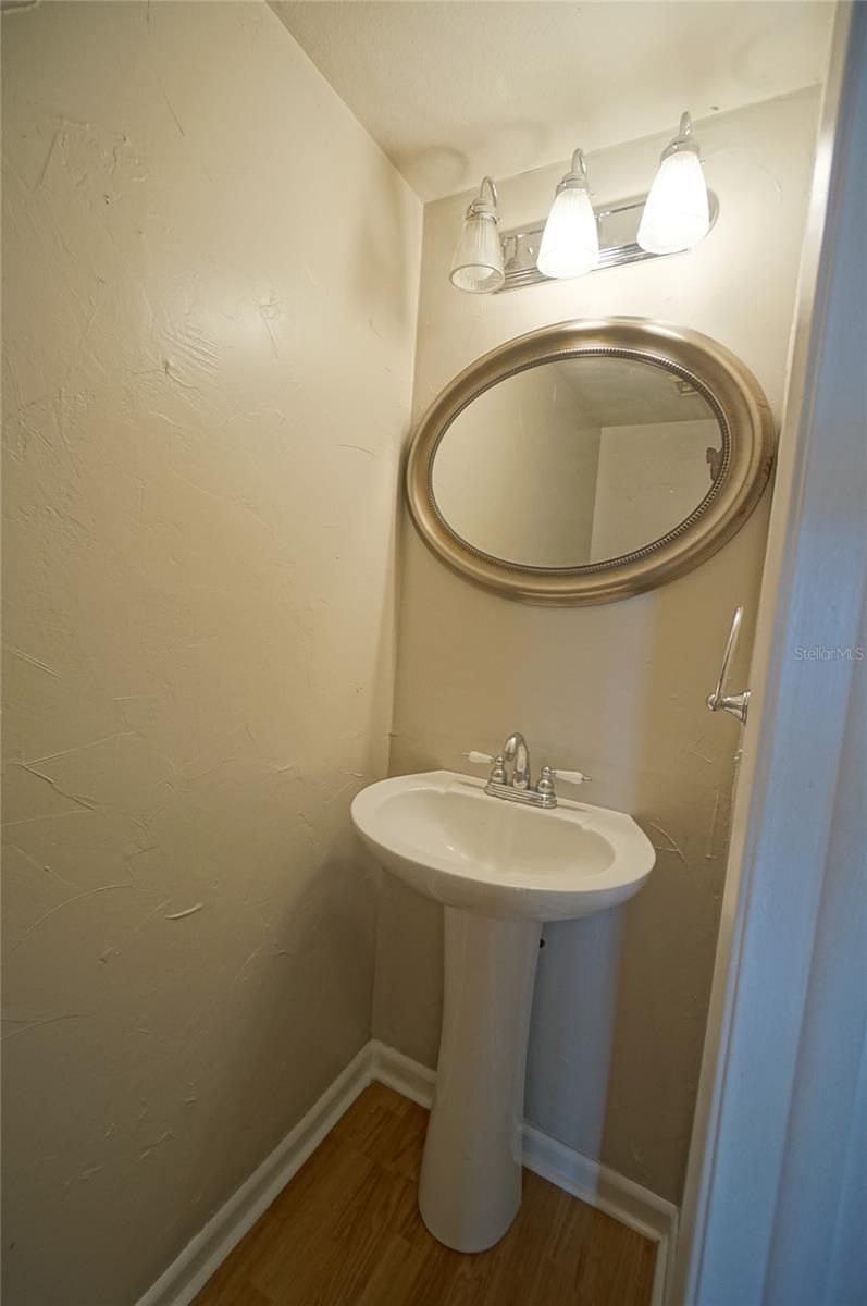 3381 W WYOMING CIR, TAMPA, FL, 33611