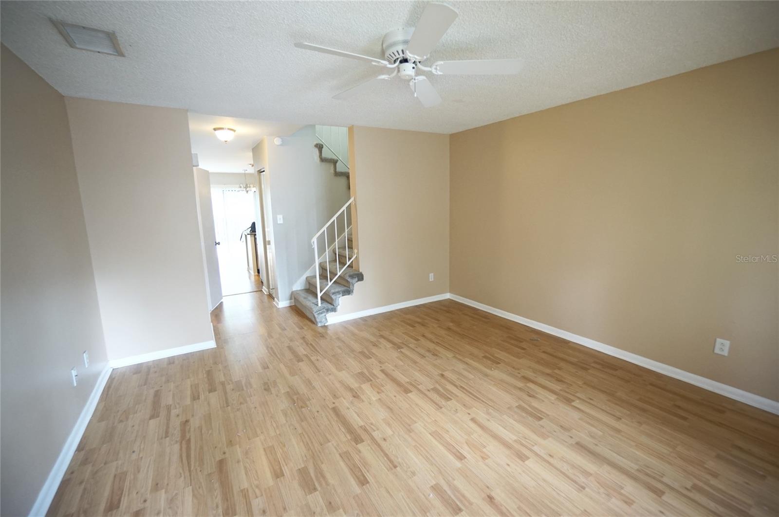 3381 W WYOMING CIR, TAMPA, FL, 33611