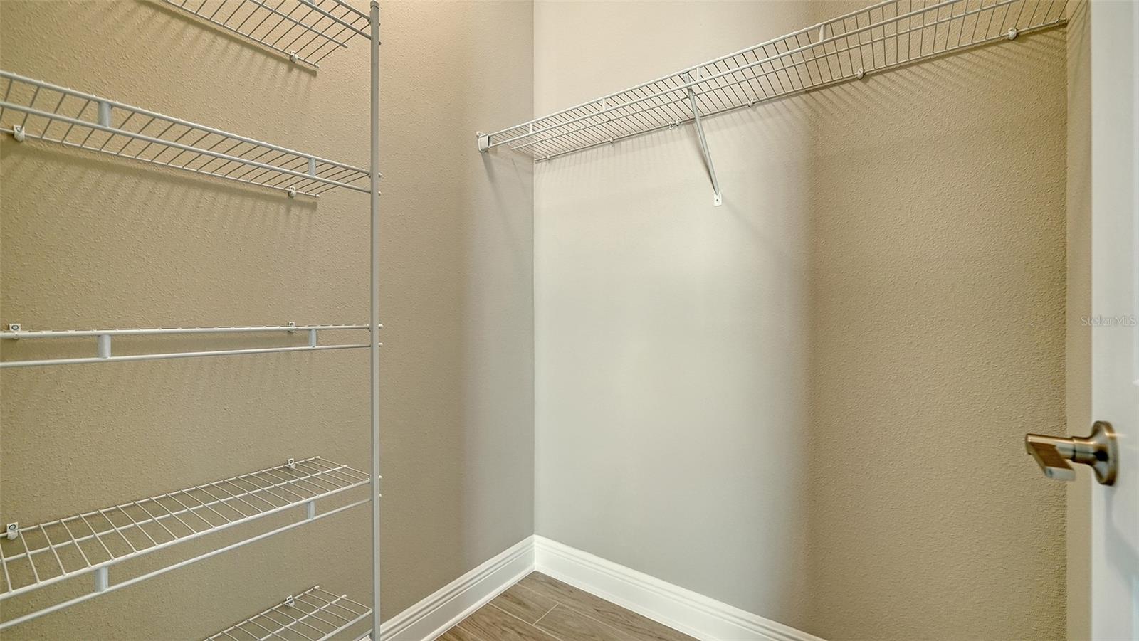 209 BRINDISI CIR, NOKOMIS, FL, 34275