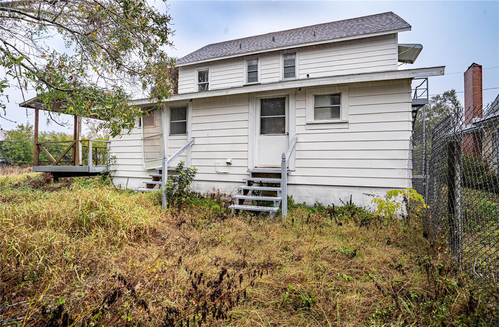 520 S 10TH ST, LAKE WALES, FL, 33853