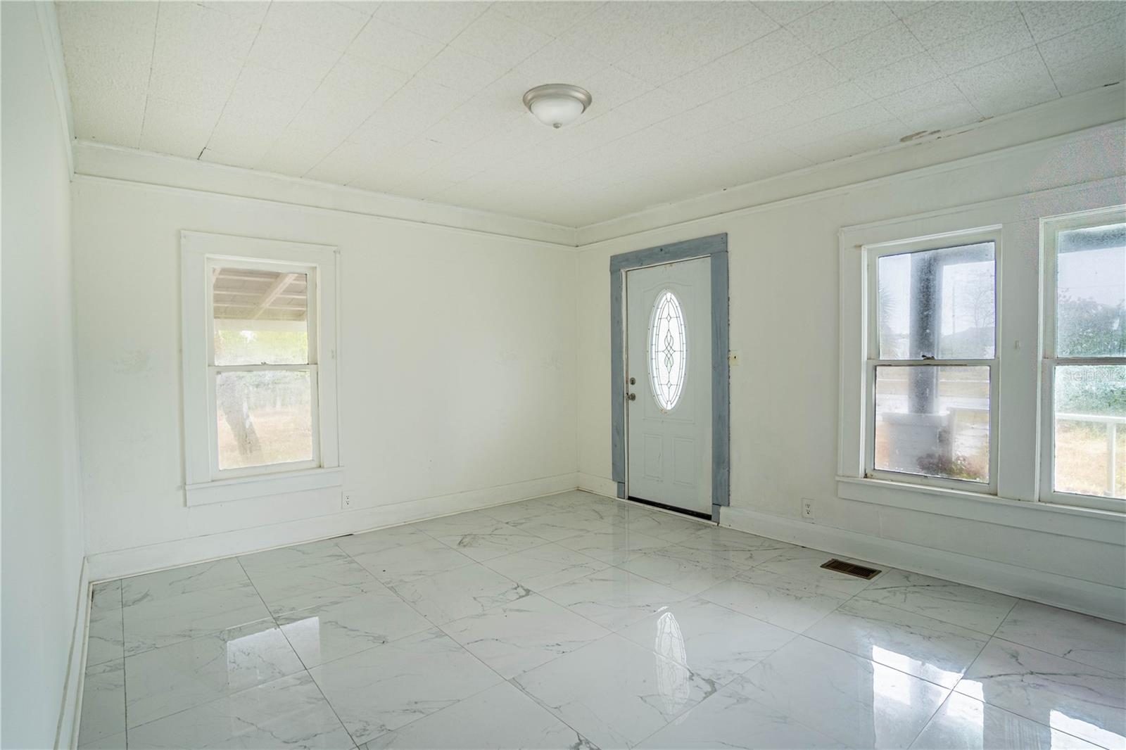 520 S 10TH ST, LAKE WALES, FL, 33853
