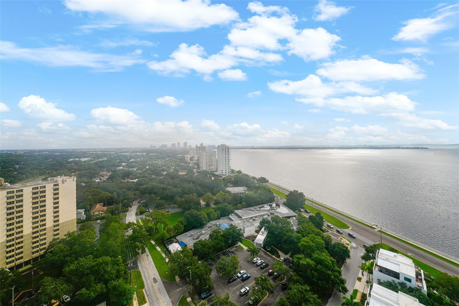2910 W BARCELONA ST #2001, TAMPA, FL, 33629