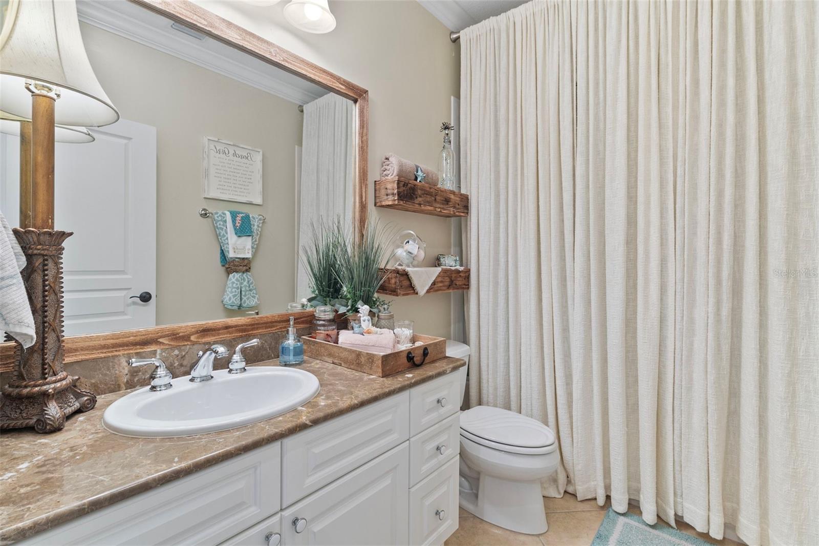 3329 PURPLE MARTIN DR #121, PUNTA GORDA, FL, 33950