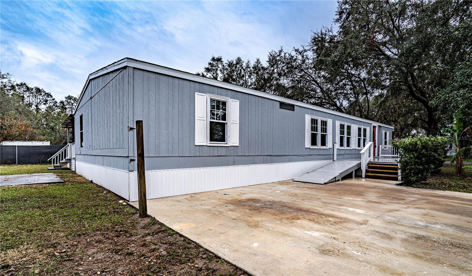 3130 ROLLINGLEN LN, LAKELAND, FL, 33810