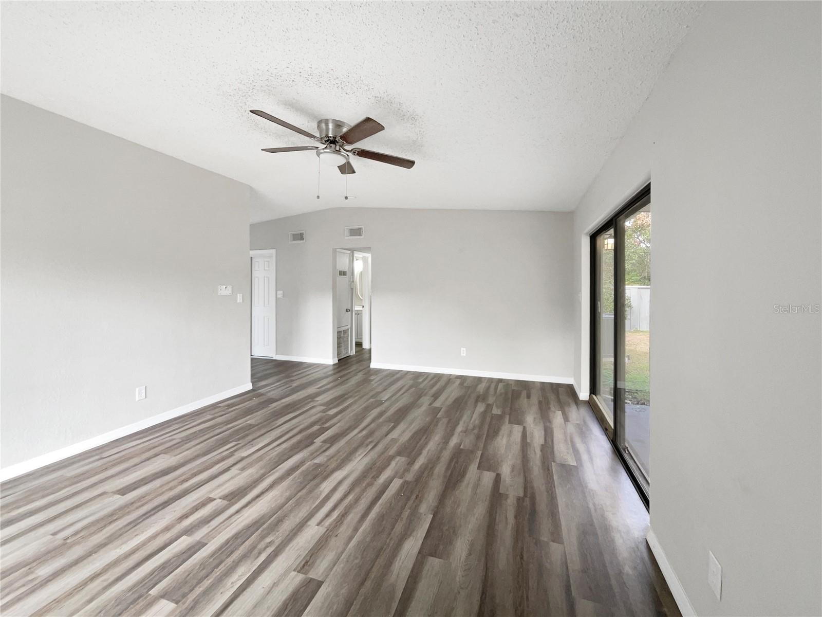 6117 OAKCREST CIR, ORLANDO, FL, 32808