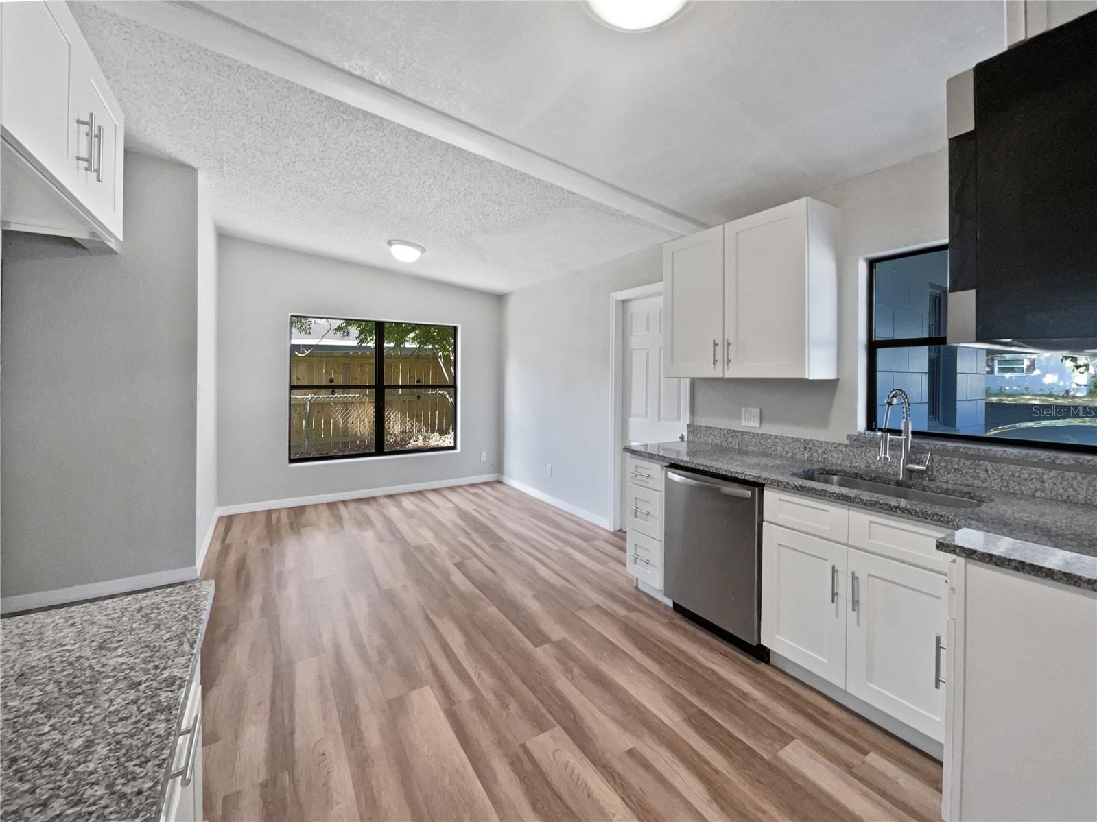 6117 OAKCREST CIR, ORLANDO, FL, 32808