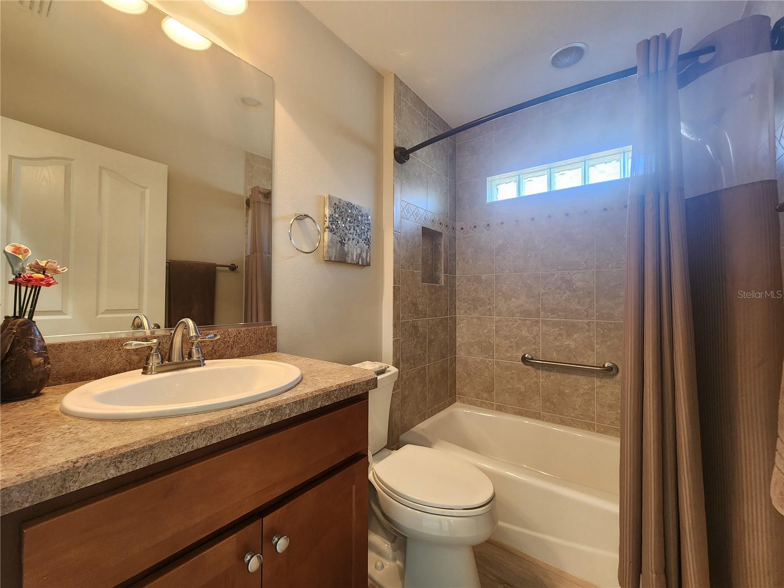 1577 HONEYVILLE LN, THE VILLAGES, FL, 32163