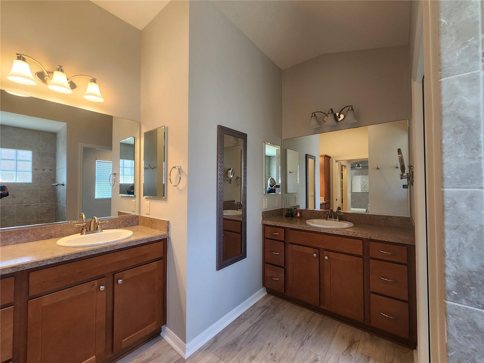 1577 HONEYVILLE LN, THE VILLAGES, FL, 32163