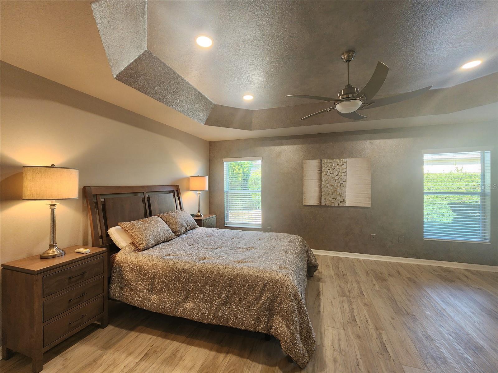 1577 HONEYVILLE LN, THE VILLAGES, FL, 32163